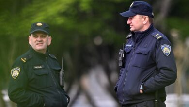 Photo of Во Госпиќ, ги претепал мајка си и баба си до смрт