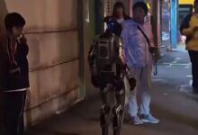 Photo of Хуманоиден робот „уапсен“ во Кина откако исплашил постара жена