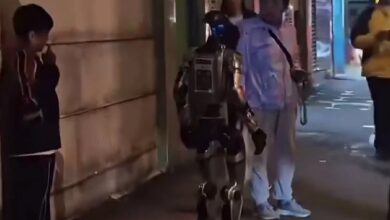 Photo of Хуманоиден робот „уапсен“ во Кина откако исплашил постара жена