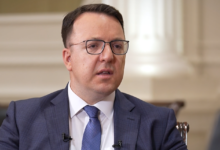 Photo of Николоски: Автопатите се градат според утврдената динамика, не се предвидени дополнителни трошоци