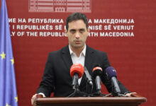 Photo of Мециновиќ со критика до власта: Кога тие владејат – другите да молчат