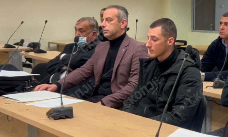 Photo of (ВИДЕО) Стојанче седна на обвинителна клупа, обвинет е за насилство и смрт на Ивана и Катја