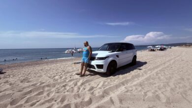 Photo of Запален џипот на градоначалникот Курто Дудуш од Шутка