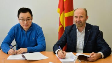 Photo of Коце Трајановски го потпиша анексот со кој автопатот Кичево – Охрид поскапува за 186 милиони евра