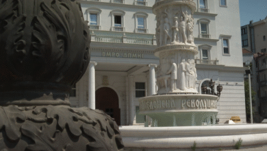 Photo of ВМРО-ДПМНЕ контра Филипче: Ако Македонија е како Иран, дали Заев е ајатолахот?