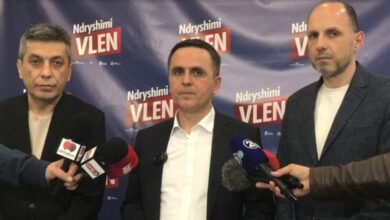 Photo of ВЛЕН: Уплавот ги принуди ДУИ да го бранат Артан Груби