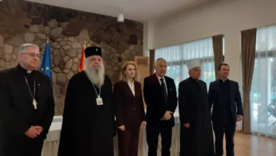 Photo of Верските лидери и КОВЗРГ го осудија инцидентот со објектот на Еврејската заедница и повикаа на одговорност, разум и доблест и да се зачува соживотот