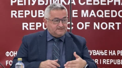 Photo of Клековски: Се разгледуваат можности за здравствено осигурување на лица под 18 години, за доставувачите на храна и за т.н. „фриленсери“