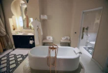 Photo of Менаџер на египетски хотел осуден на затвор зашто одбил клиентка што патувала сама