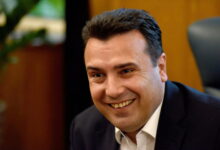 Photo of ВМРО-ДПМНЕ: Филипче слепо го следи Заев и глуми патриот