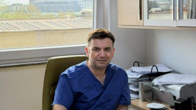 Photo of Бујар Османи солидарно на дежурство: За колегите да ги поминат Велигденските празници со семејствата