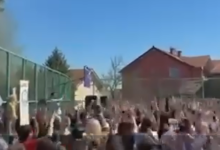 Photo of (ВИДЕО) СДСМ: Деца силно пејат песна за Максим Димитриевски – се злоупотребуваат за политички цели