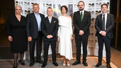 Photo of „Алкалоид“ одликуван со плакета за најдолго котирано акционерско друштво на Македонската берза