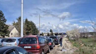 Photo of (Видео) Колони од возила на „Ќафасан“, Албанци во Македонија по нафта и храна