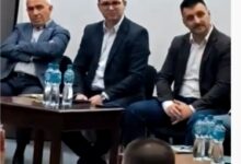 Photo of (Видео) Директорот на „Македонски шуми“ потврди: Има вработени што земаат плата, а не одат на работа