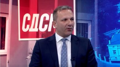 Photo of Спасовски: Законот за двојно државјанство да важи веднаш и за министрите, власта се губи во евтин популизам