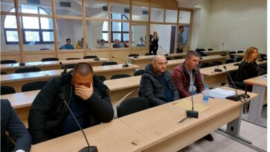 Photo of Заврши судењето на тројцата полицајци обвинети во врска со „Пулс“, пресудата закажана за 5 мај