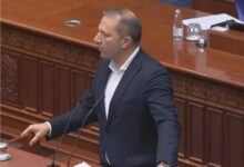 Photo of Спасовски до Трипуновски: Дали 1.500 вработени во земјоделство ги оставивте без здравствено осигурување?