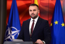 Photo of Дурмиши бара извинување од Тирана за навредите кон Албанците во Македонија