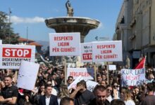 Photo of Битиќи- Тие бараат институциите да ги надраснат предрасудите . Бев со нив за да ги поддржам за држава на еднакви можности