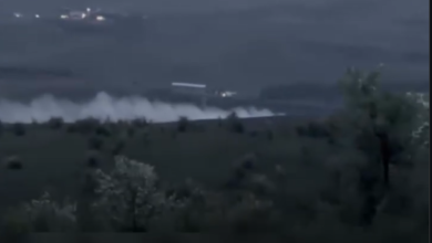 Photo of (Видео) Гори дива депонија во Арачиново – Граѓаните се жалат дека пече на грло и на нос, се загадува цело Скопје