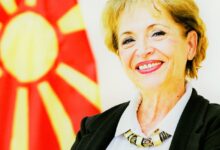 Photo of Демократија, ама од Али Експрес.