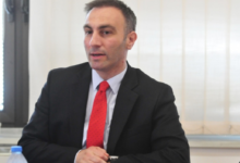 Photo of Вреди: Коцкарската мапа на државата се црташе кај Артан Груби