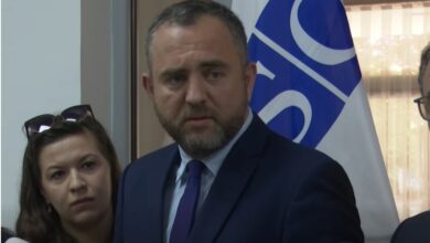 Photo of Четиринаесет лица, меѓу кои и родители, се повикани на разговор во врска со врсничкото насилство во Ѓорче Петров, вели Тошковски