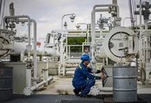 Photo of „Фајненшл тајмс“: Украинските напади врз два нафтени терминали ја чинат Русија околу 970 милиони долари