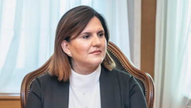 Photo of Сертификат кој бил добиен со фалсификат беше презентиран денеска како доказ во судскиот процес против Димитровска