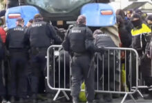 Photo of (Видео) Хаос во Ирска: Третина пумпи без гориво, блокирани патишта, револтирани граѓани