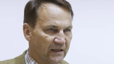 Photo of Сикорски: Тајмингот со експлозивот кај „Турски тек“ е сомнително погоден за Орбан