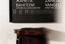 Photo of Жанета Вангели со изложбата „Архивски документи“ пред истанбулската публика