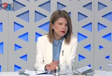 Photo of Лукаревска: Реалноста е сиромаштија и скапи сметки, а не „трета економија во светот“