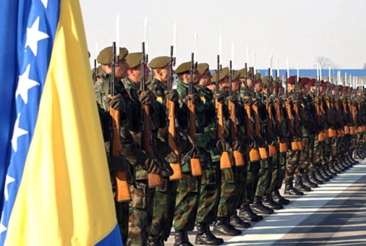 БиХ ја зголеми старосната граница за служба во армијата на 49 години