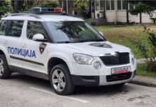 Photo of Двајца малолетници нападнале маж во Шипковица, едниот му се заканувал со автоматска пушка