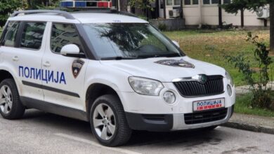 Photo of Двајца малолетници нападнале маж во Шипковица, едниот му се заканувал со автоматска пушка