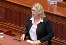 Photo of (ВИДЕО) Николова: СДСМ бара финансиска поддршка за учениците учесници на меѓународни натпревари