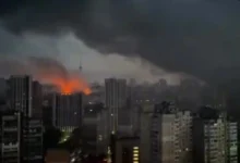 Photo of Најмалку четворица загинати во масовниот руски напад врз Киев, штети пријавени во сите квартови