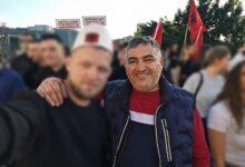 Photo of ВЛЕН: Против кого протестира Бујар Ахмети, против самиот себе или против својот чичко Али Ахмети?