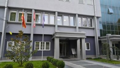 Photo of СДСМ: Македонија заслужува вистински слободни медиуми, а не Орбанова пропагандна машина