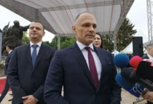 Photo of Филипче: Сѐ што кажува премиерот е само изговор, треба да се направат уставните измени