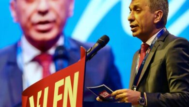 Photo of ДУИ: ВЛЕН избра двајца кормилари на бродот што тоне