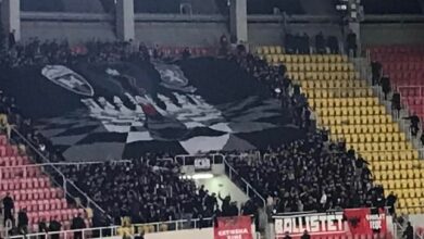Photo of Срамни сцени од фановите на Шкендија: Свирежи на химната и навредлива кореографија за Вардар и ФФМ