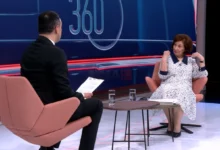 Photo of Сиљановска-Давкова в среда на средба со Јотова во Софија