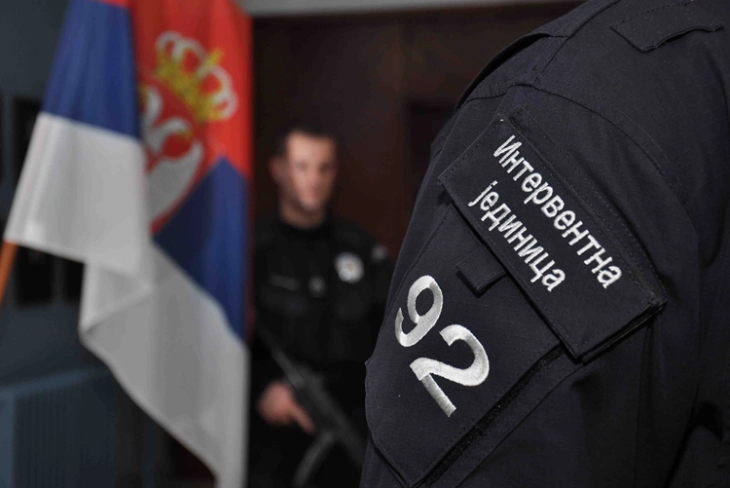 Приведени припадници на белградската Интервентна полиција, осомничени се дека спречиле процесуирање по пукање во ресторан