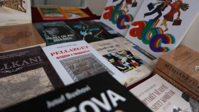 Photo of Меџити: Денес Скопје зборува на албански јазик преку гласот на книгите и силата на пишаниот збор
