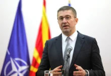 Photo of Клиничкиот центар во Скопје треба да се гради на платото пред базенот Борис Трајковски, вели Мицкоски