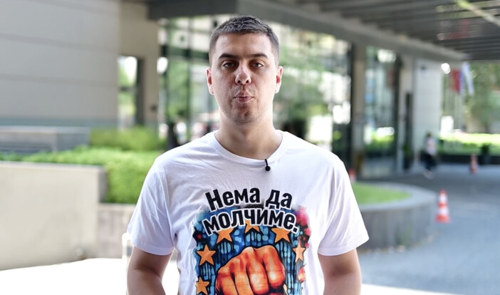 Photo of (ВИДЕО) „Мицкоски прави ЗНАМ 2.0 – Луѓе без имиња, организатор без име, иднина без лице“, вели Дојчиновски