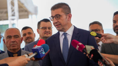 Photo of Мицкоски за преговорите со Украина и Молдавија: Нивната опозиција не работи за туѓи влади